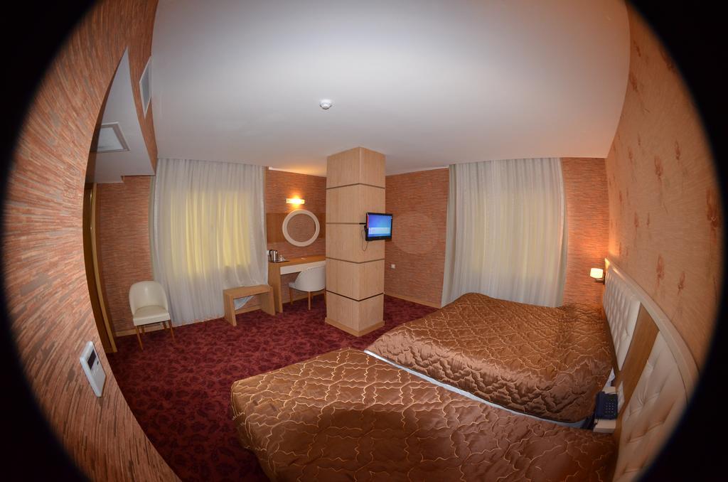 Adana Park Hotel Zimmer foto